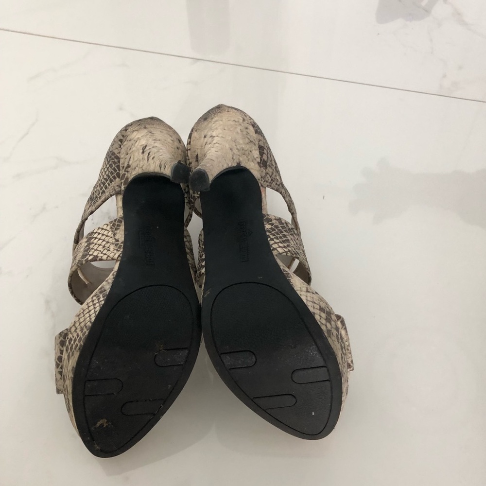 Fergie High Heels - Picture 2 of 3